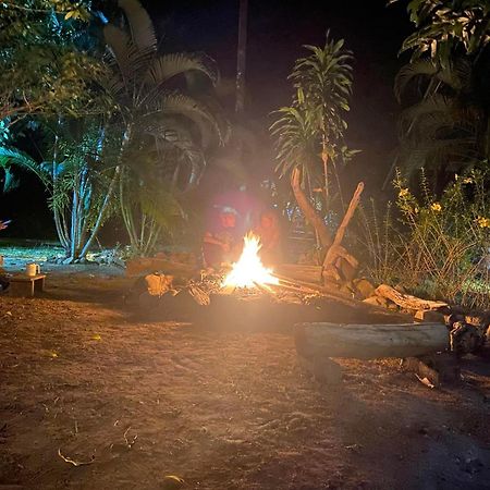 Seree Bungalows & Chill Bar チャン島 エクステリア 写真