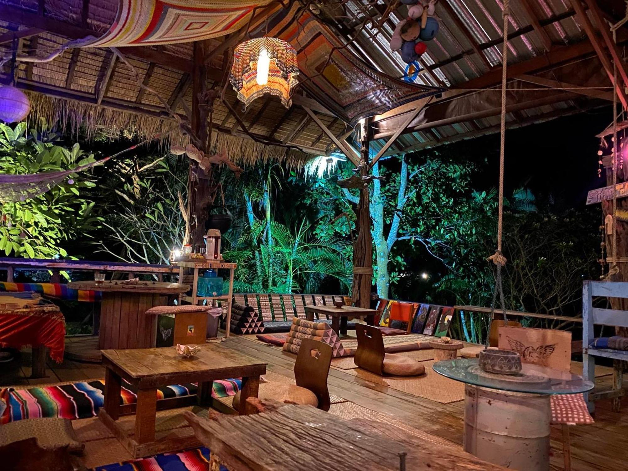 Seree Bungalows & Chill Bar チャン島 エクステリア 写真