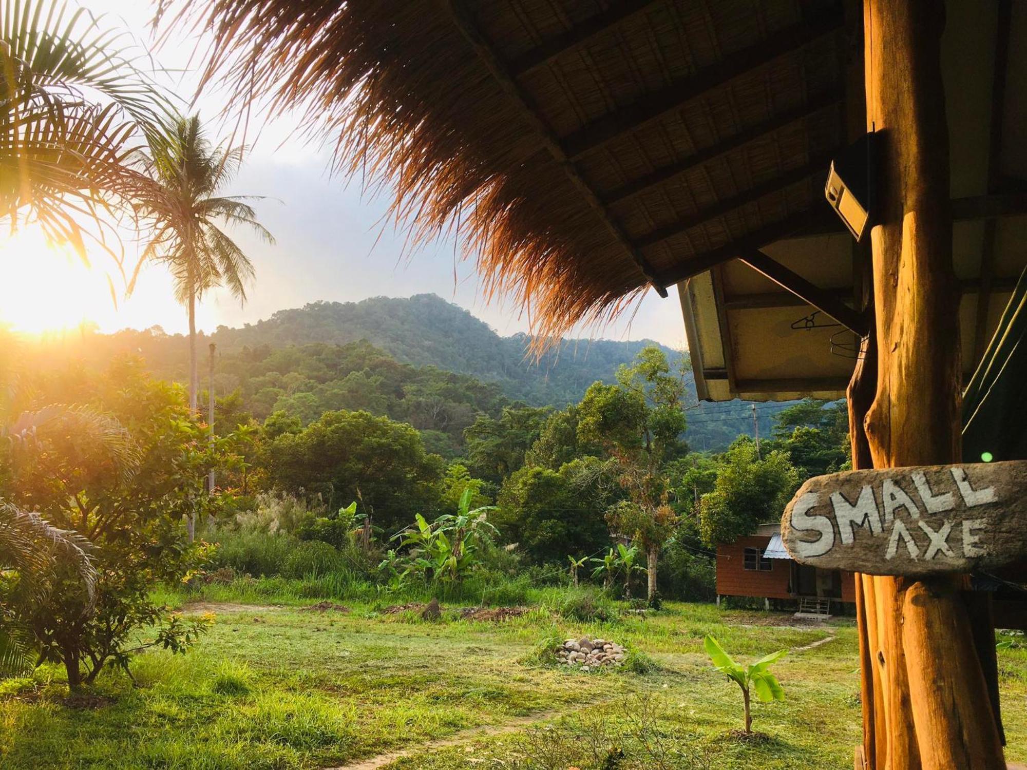 Seree Bungalows & Chill Bar チャン島 エクステリア 写真